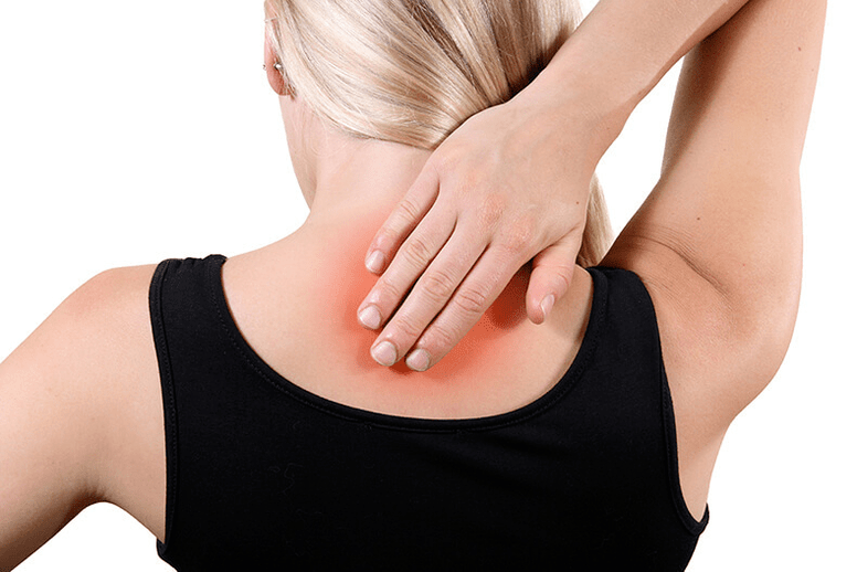 Een van de symptomen van osteochondrose is rugpijn